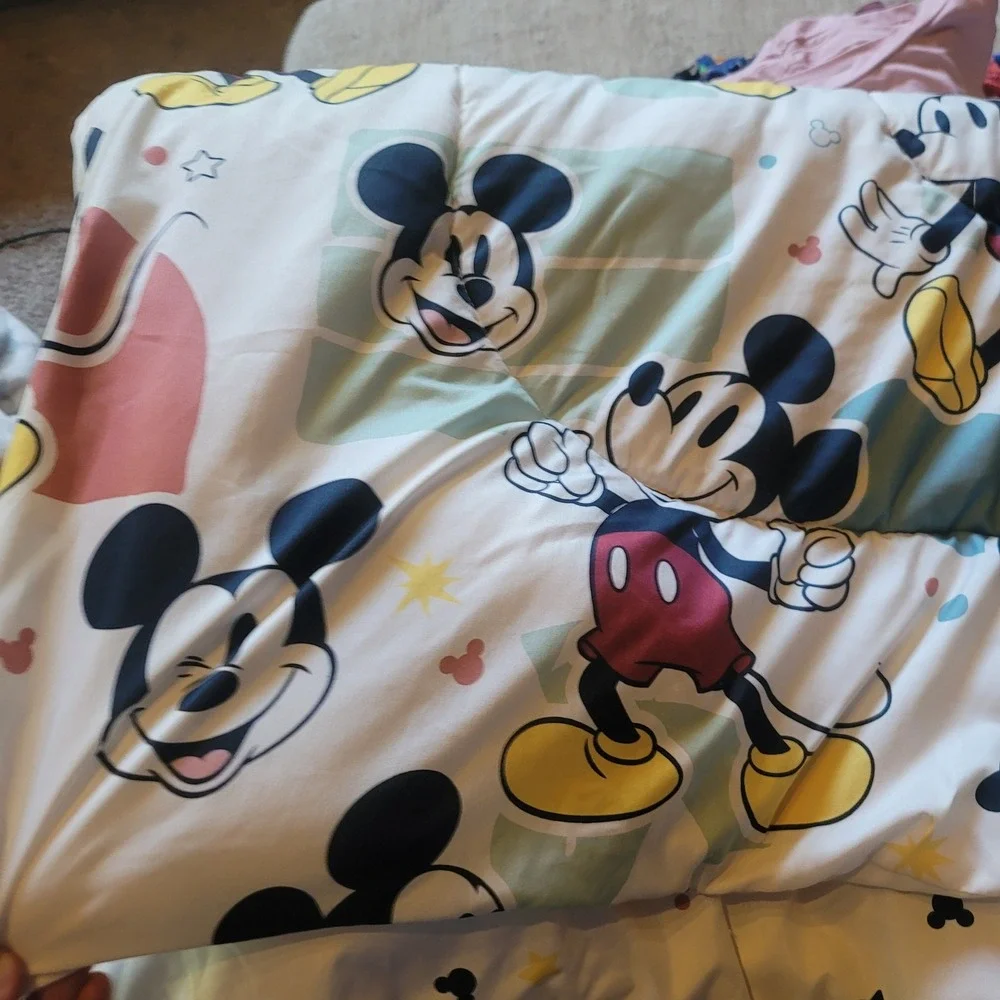Disneycore Mickey Mouse Reversible Kids Comforter and Pillowcase Set Twin
